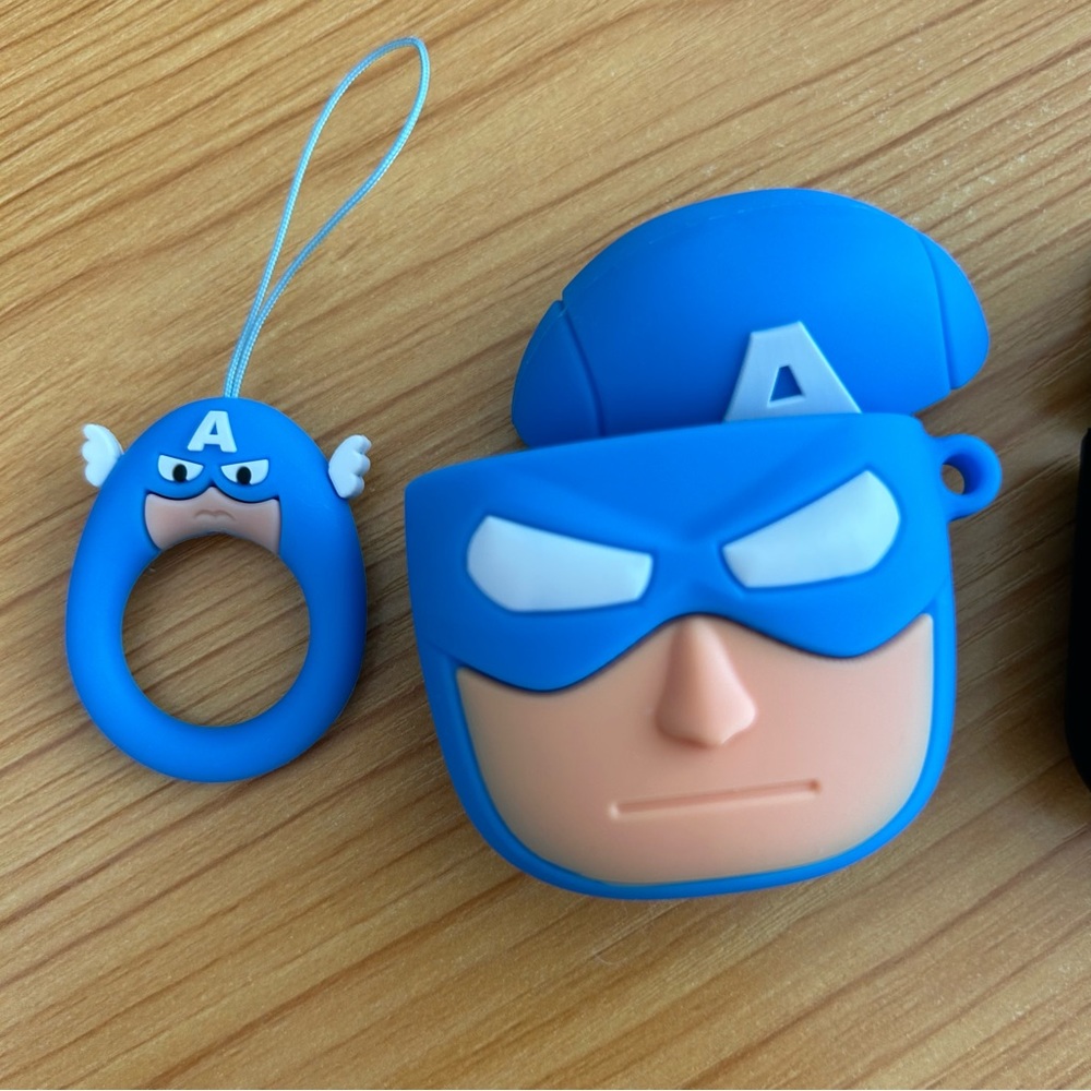Superhero AirPod Protective Case Set - Picture 7 of 9
